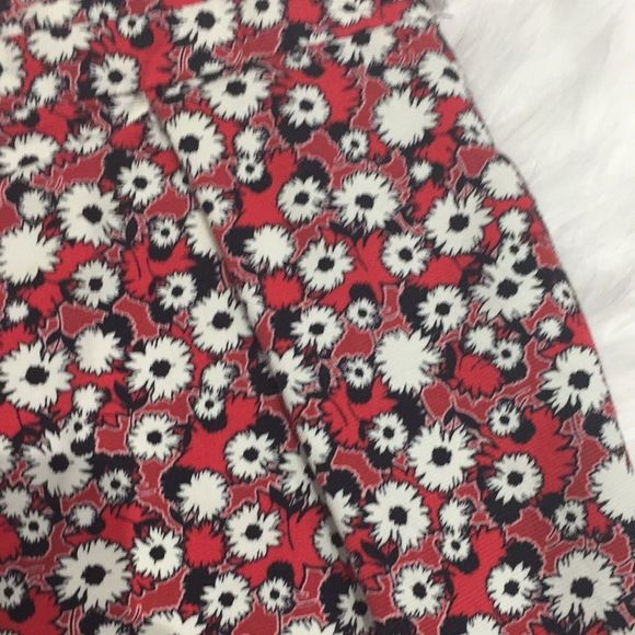 Trafaluc short by Zara size Medium - Picture 2 of 9